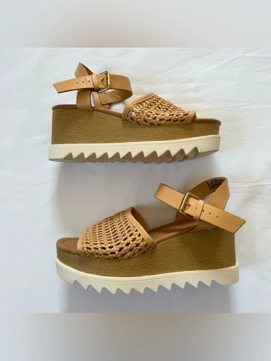 Universal Thread Women’s Alba Platform Sandals - Picture 6 of 10